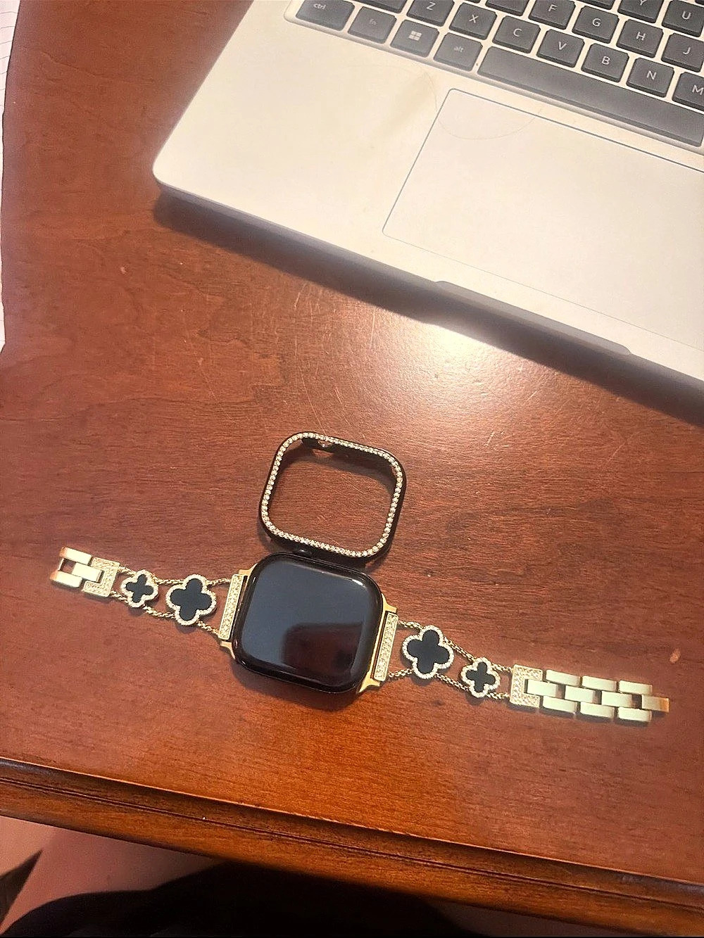 Selling smart watch bands and watch face covers only, not the watch. Selling bla